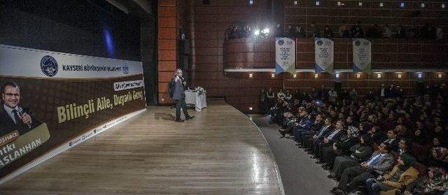 Kaymek Tarafından D&uuml;zenlenen Aile Seminerini Başkan &Ccedil;elik De Takip Etti 2