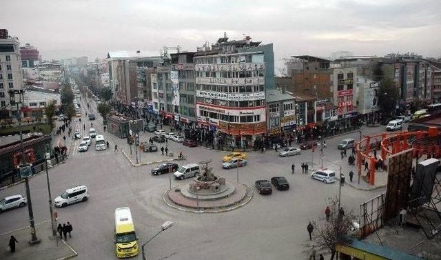 (özel Haber) Serbest Pazarlarlar Bölgede Heyecanla Karşılandı