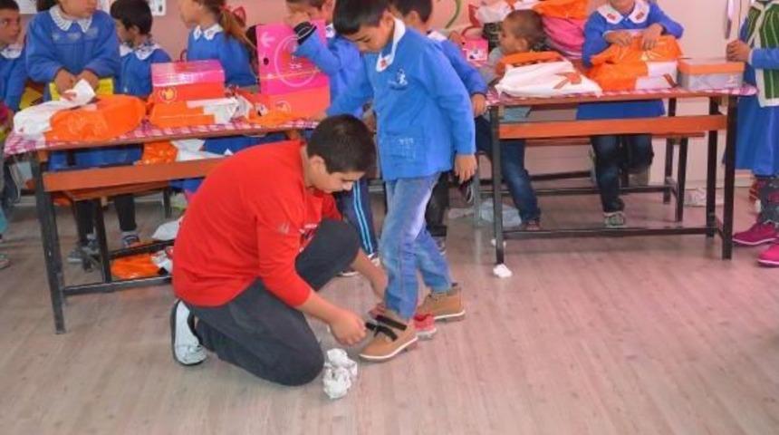 15 Yaşındaki Milli Kayak&ccedil;ıdan Duygulandıran Bağış