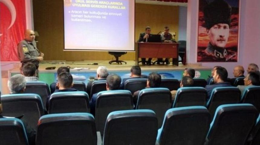 Adilcevaz&rsquo;da Taşımalı Servis Şof&ouml;rlerine Seminer