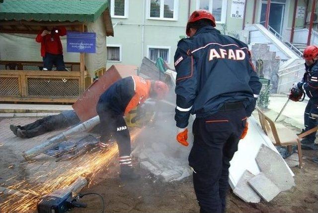 Hastanede Deprem Tatbikatı