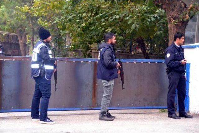 Siirt Ve Tunceli Belediyelerinde Operasyon; Başkanlar Gözaltında (4) 2