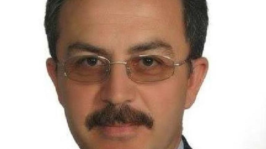 Rehber &Ouml;ğretmen, Evde Kendini Asarak Intihar Etti