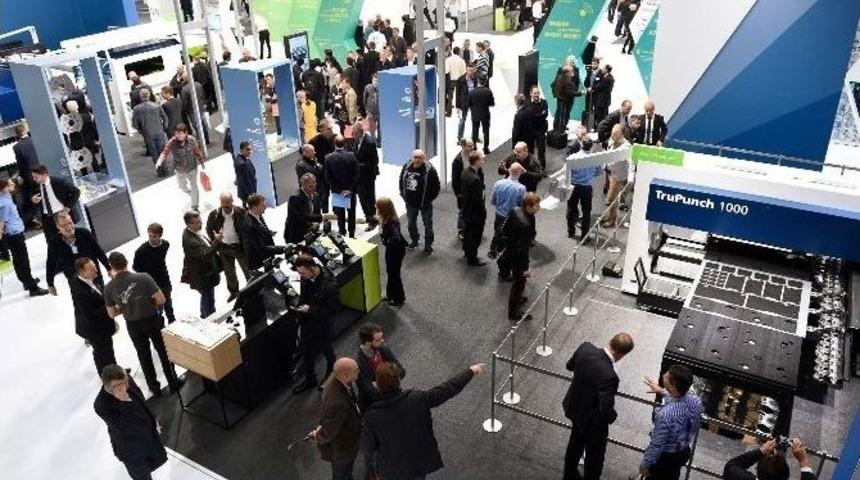 Aktenik, Euroblech 2016 Fuarında Verimli G&ouml;r&uuml;şmeler Yaptı