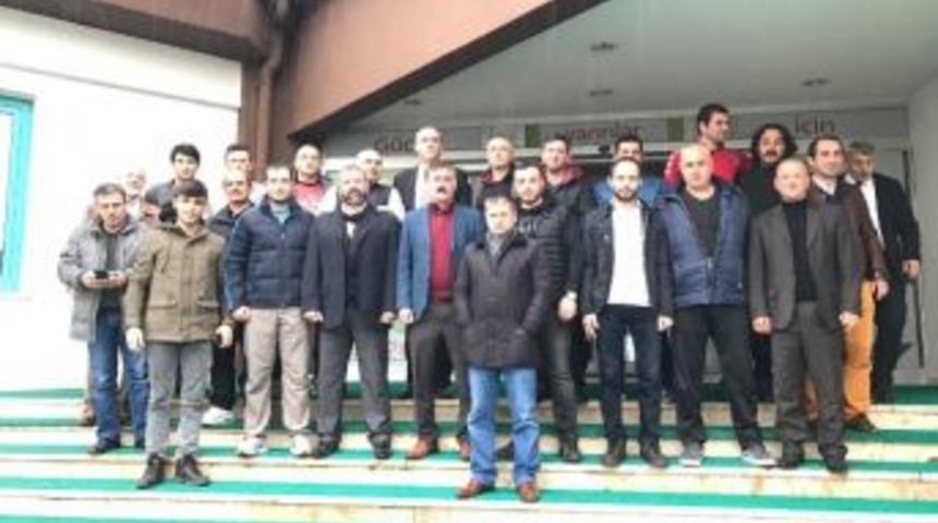 &Ouml;zt&uuml;rk Bireysel Sporcu Antren&ouml;rleri İle Buluştu