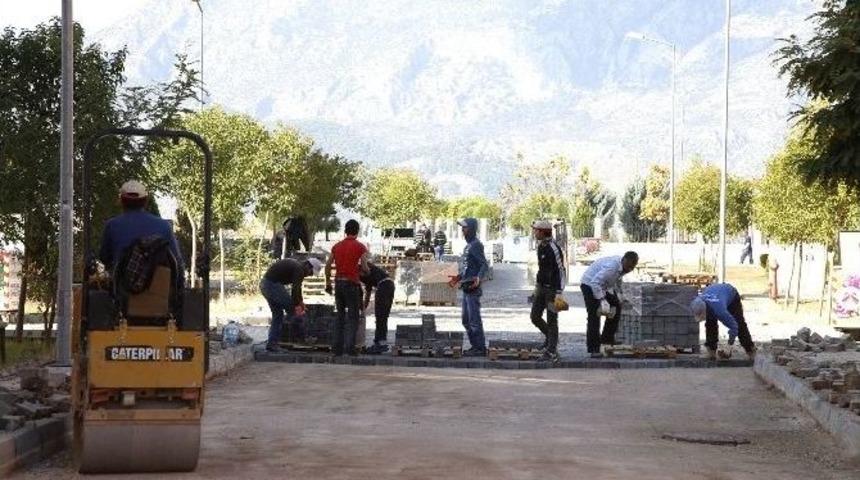 D&ouml;şemealtı Belediyesi&rsquo;nden Toki&rsquo;ye 2 Bin 500 Metrekare Parke Yol