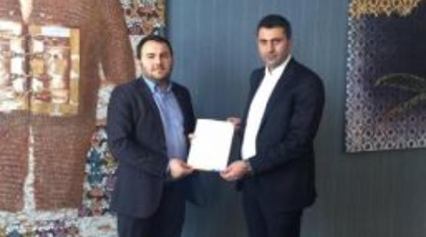 Ak Parti Erzurum Gen&ccedil;lik Kolları Başkanlığına &Ouml;mer Faruk Yarba, Atandı