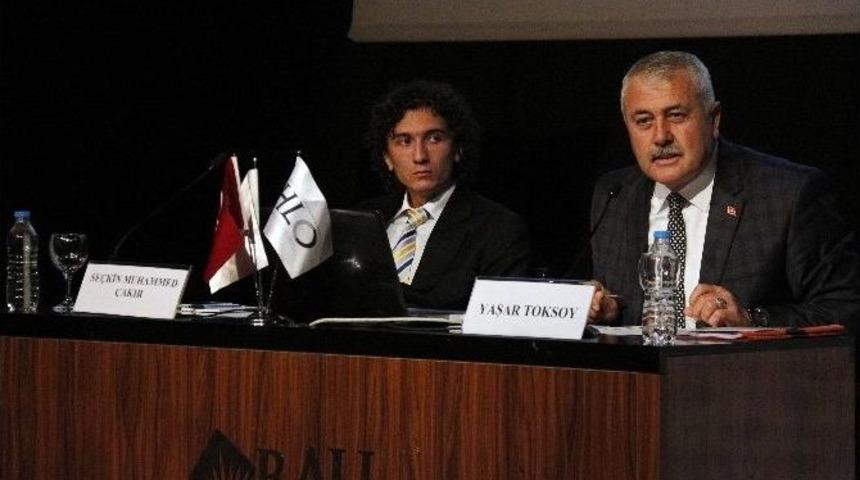 Toksoy: "belediyeciliğin Okulu Yok"