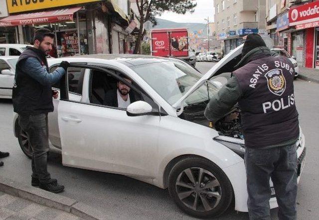 Uyuşturucu Satıcılarına Savaş Açan Mahallelinin Soba Başında Nöbeti Sürüyor