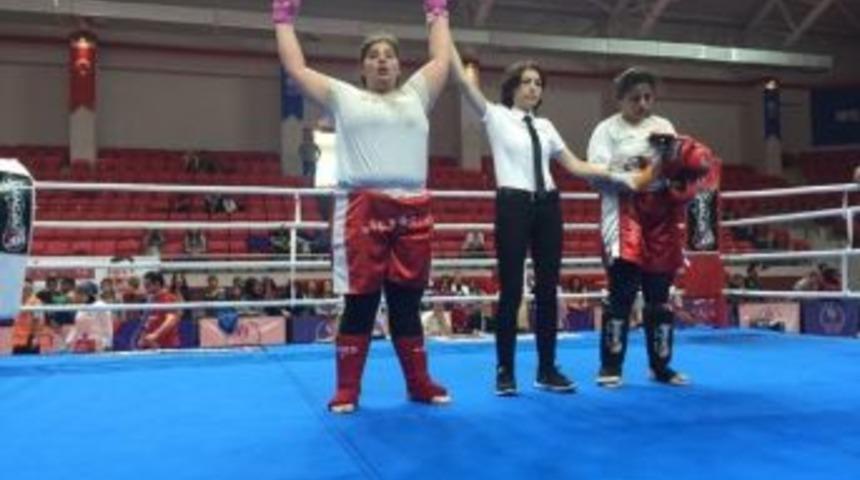 Diyarbakırlı Kick Boks&ccedil;u Avrupa İkincisi Oldu