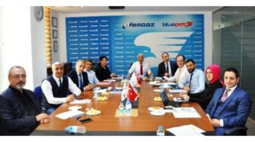 Ergaz&bluepet Hukuk&ccedil;ularıyla G&uuml;ncel Değerlendirme Yaptı