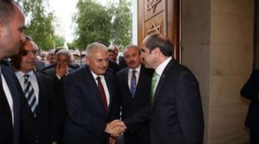 Van&rsquo;ın Sorunları Başbakan Yıldırım&rsquo;a İletildi