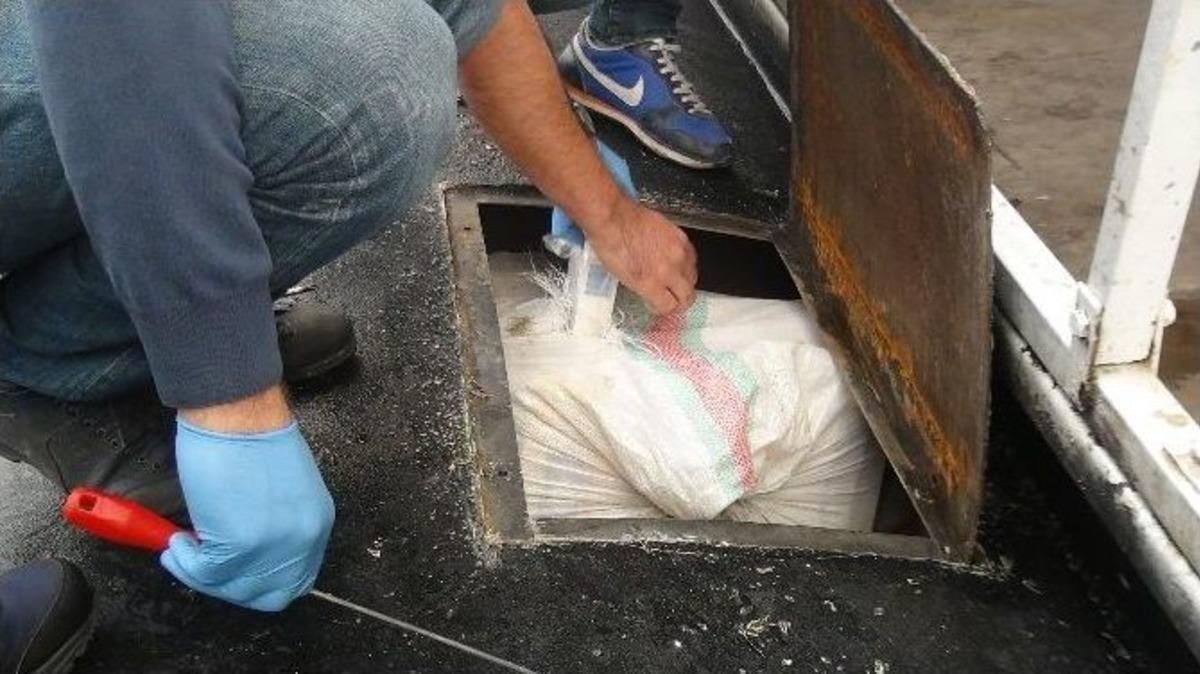 Osmaniye&rsquo;de 65 Bin Paket Ka&ccedil;ak Sigara Ele Ge&ccedil;irildi