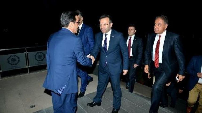 Diyarbakır Valisi Aksoy, Sur, Silvan Hani Il&ccedil;elerini Ziyaret Etti (2)
