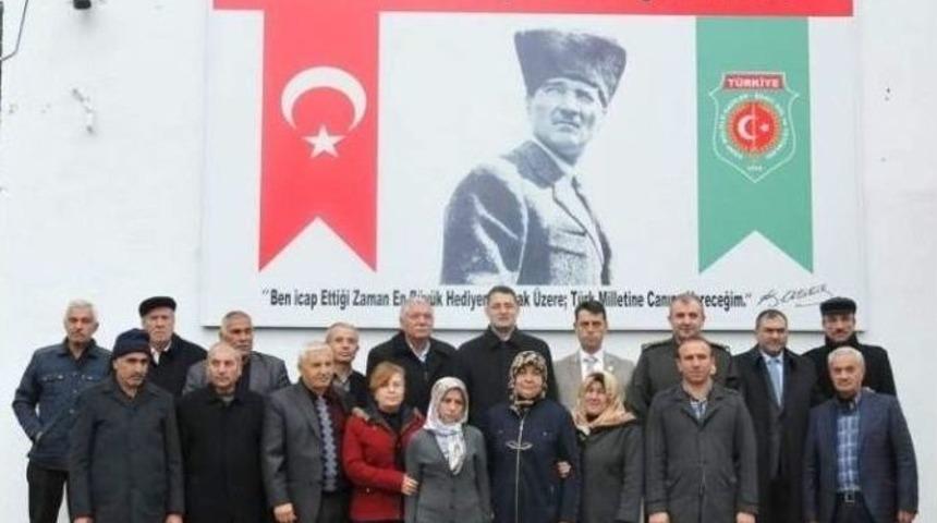 Kırıkkale Valisi Haktanka&ccedil;maz Dernekleri Ziyaret Etti