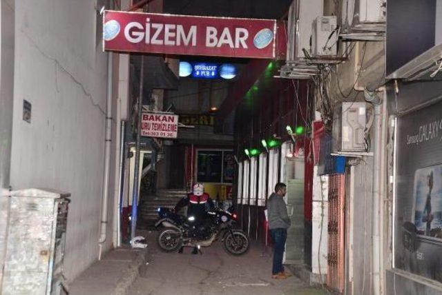 Adana'da Bar Ve Gece Kulüplerinde Asayiş Uygulaması