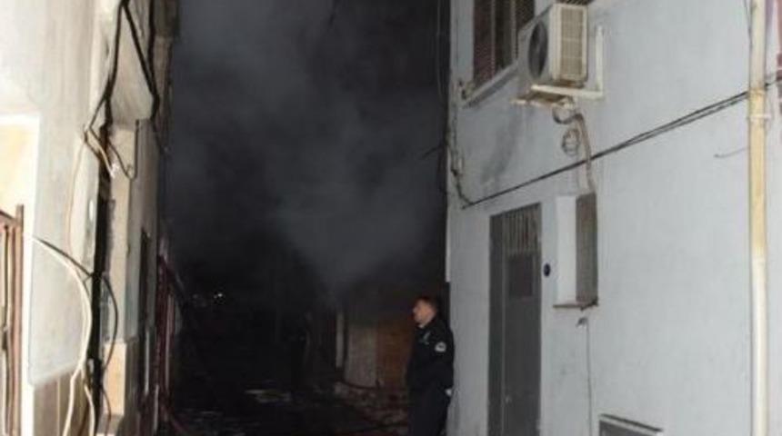 Yangında 15 Aylık Bebek Son Anda Kurtarıldı