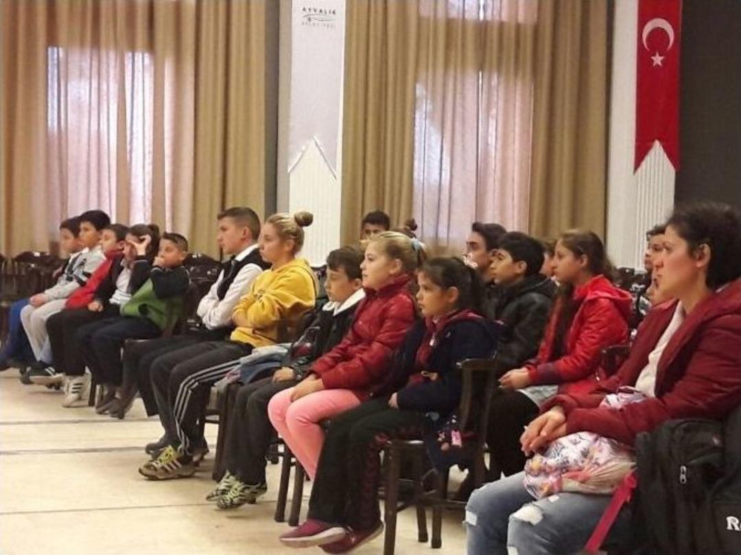 Ayvalık Kent Konsey&rsquo;inden &Ccedil;ocuk Meclisi