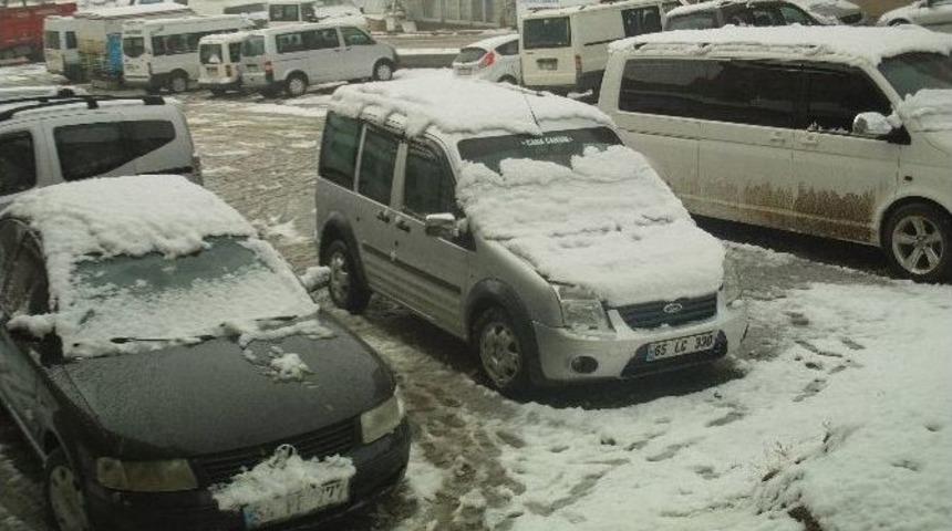 &Ouml;zalp Beyaza B&uuml;r&uuml;nd&uuml;