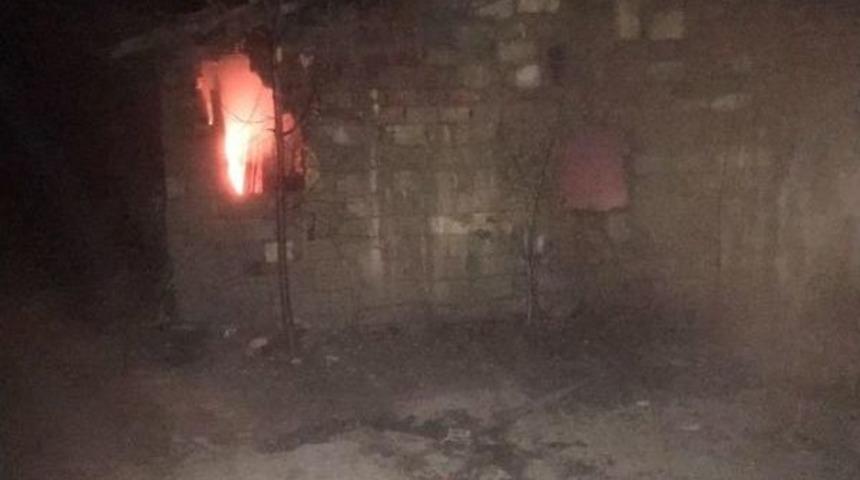 Konya'da Ahır Yandı, 5 B&uuml;y&uuml;kbaş Hayvan Telef Oldu