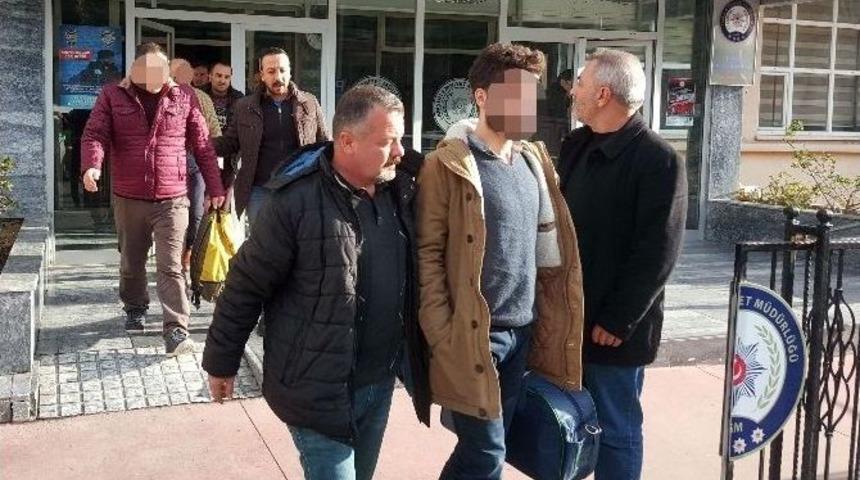 Bylock&rsquo;tan G&ouml;zaltına Alınan 4 Kişi Adliyeye Sevk Edildi