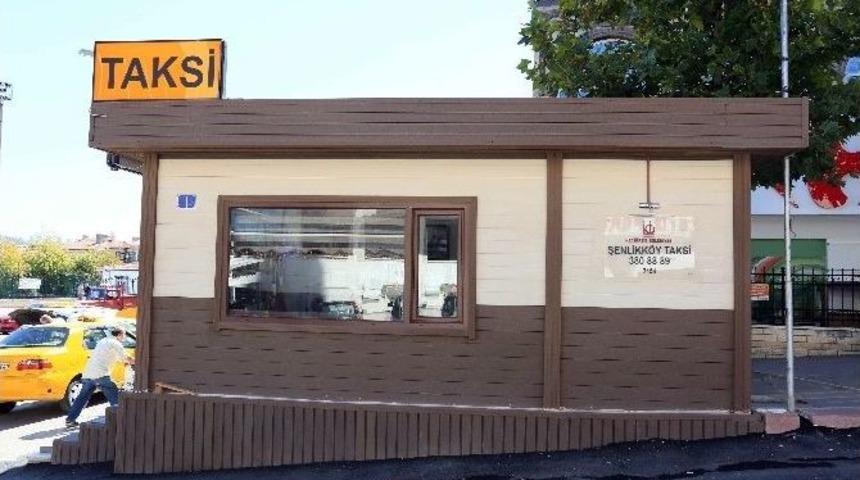 Ke&ccedil;i&ouml;ren&rsquo;de 9 Taksi Durağı Yenilendi