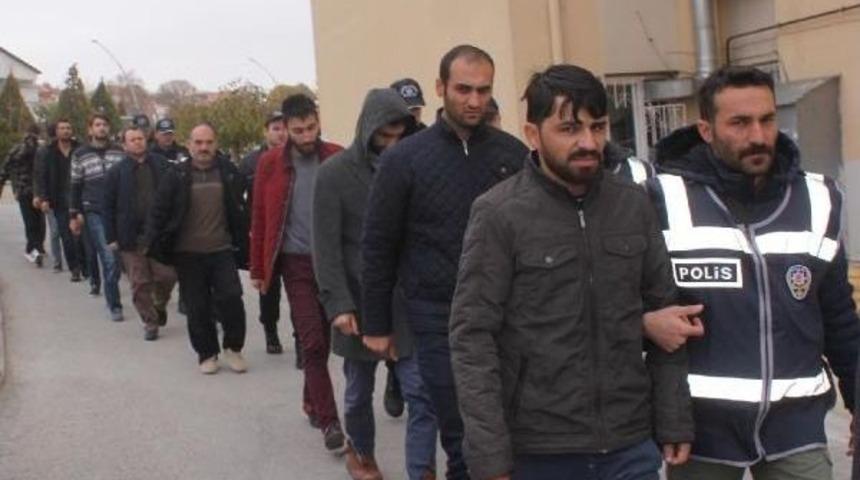 Karaman'da Fet&ouml; Operasyonunda 12 Ş&uuml;pheli Serbest