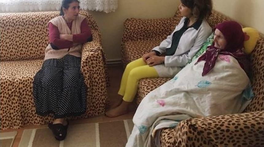 B&uuml;y&uuml;k&ccedil;ekmece Belediyesi "evde Psikolojik Destek" Hizmetini S&uuml;rd&uuml;r&uuml;yor