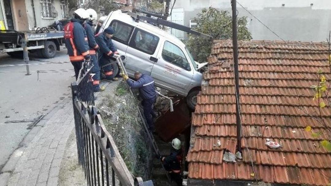 (&ouml;zel Haber) Ayazağa&rsquo;da Kamyon Ter&ouml;r Estirdi
