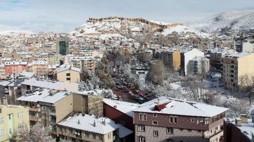 Bayburt Beyaza B&uuml;r&uuml;nd&uuml;