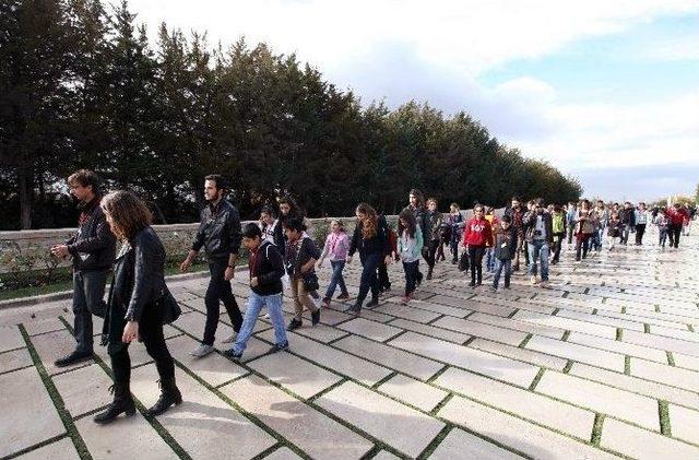 Yenimahalleli Çocuklar Anıtkabir’de