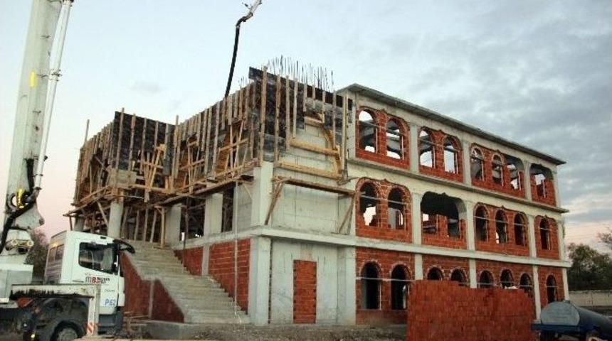 (&ouml;zel Haber) Manisa&rsquo;nın En B&uuml;y&uuml;k Camisi Olacak Hz. İbrahim Camii Yardım Bekliyor