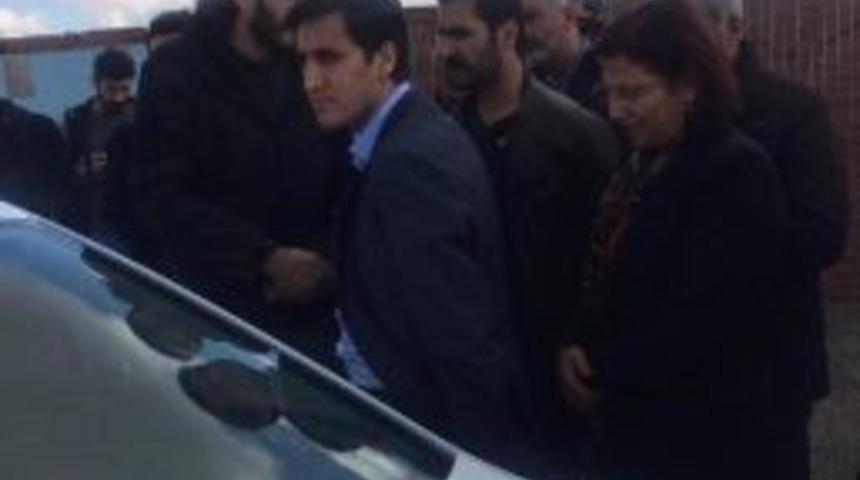 Dbp Eş Genel Başkanı Y&uuml;ksek G&ouml;zaltına Alındı