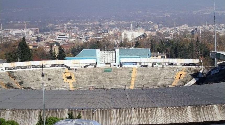 68 Yıllık Stadyum Tarihe G&ouml;m&uuml;l&uuml;yor