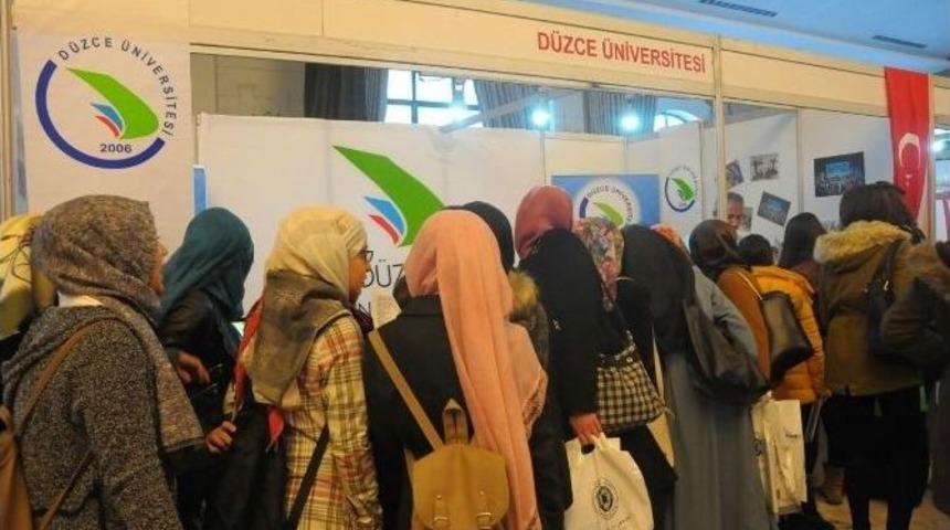 D&uuml;zce &Uuml;niversitesi Eskişehirli &Ouml;ğrencilerle Bir Araya Geldi