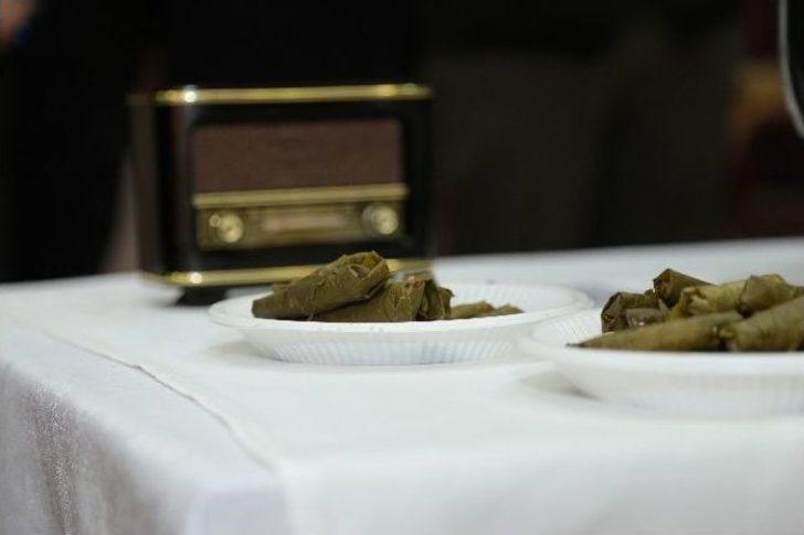 Kağıthane’de "en Çok Kadınla Yaprak Dolma Sarma” Rekoru Kırıldı G4
