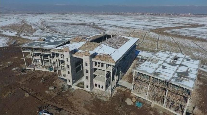 Vuslat Derneği, &Uuml;cretsiz İslami Eğitim Veriyor