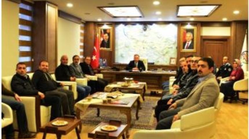 Başkan Yıldırım Toprak Sanayicileriyle Buluştu