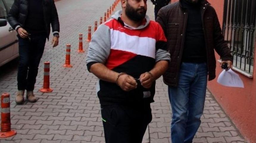 Eşini Rahatsız Eden Eniştesini T&uuml;fekle Vurdu