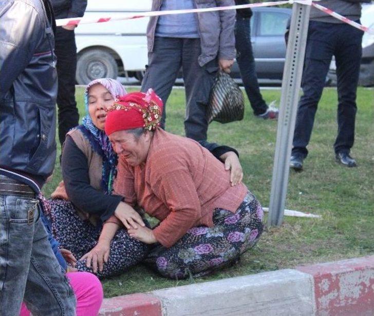 Kamyonun Altında Kalan Elektrikli Bisiklet Sürücüsü Öldü G1