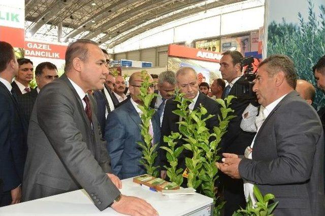 Büyükşehir Adana Tarım Fuarı’nda Stant Açtı