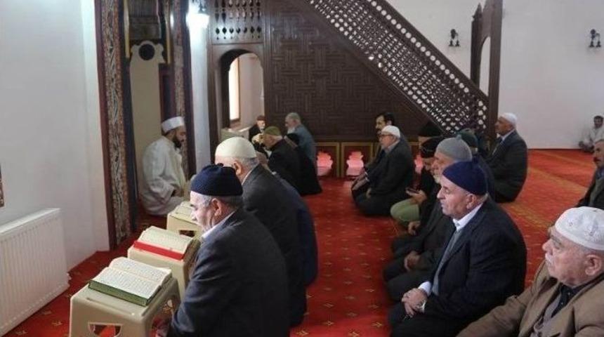 Şehit Kaymakam İ&ccedil;in Kuran&rsquo;ı Kerim Okutuldu