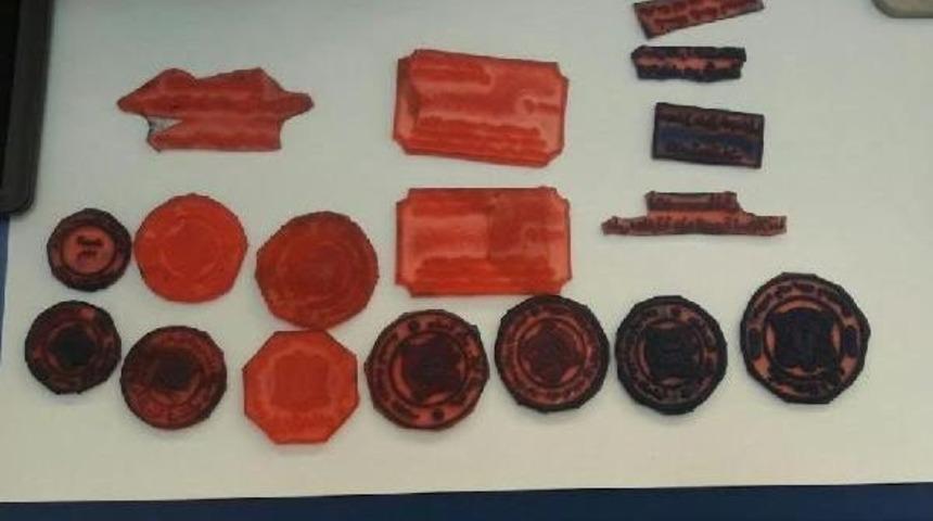 Bursa'da Sahte Pasaport Ve S&uuml;r&uuml;c&uuml; Belgesi Operasyonu