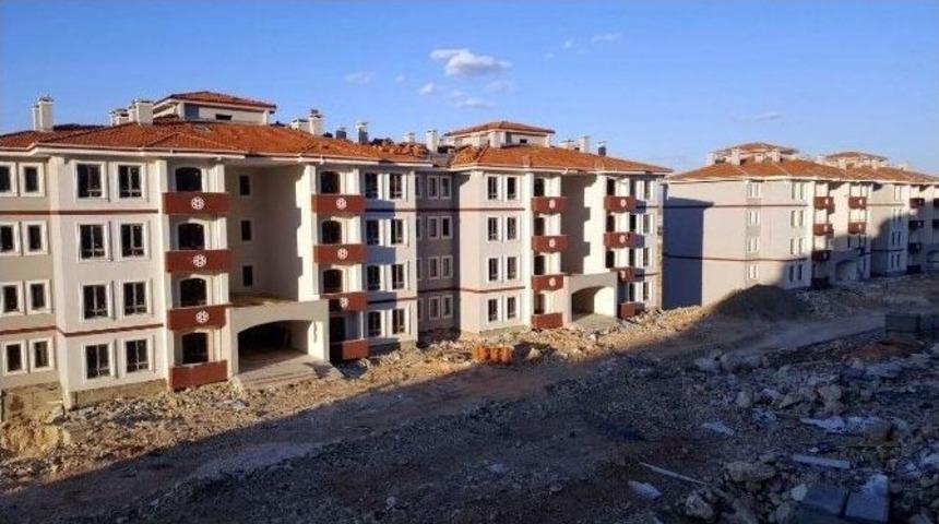 Besni Toki Konutlarına 2 Bin 147 Başvuru Yapıldı