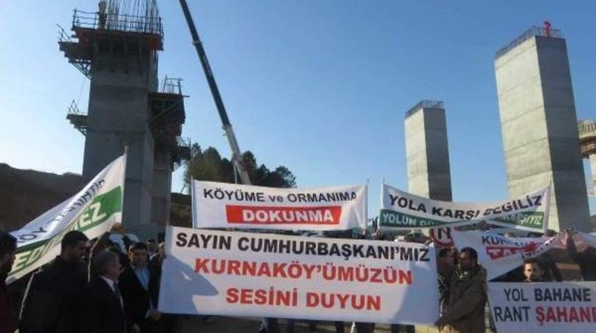 Köylülerden Otoyol Protestosu