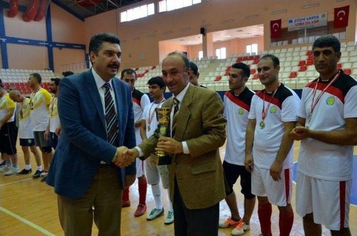 Harran Üniversitesinde Futsal Turnuvası Sona Erdi G5