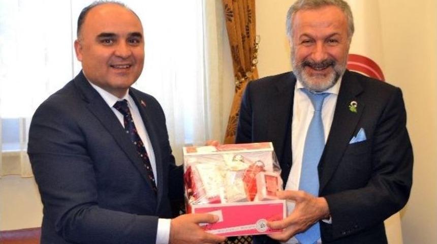 T&uuml;rsab Genel Başkanı Başaran Ulusoy: "vize Koyan &Uuml;lkelere Bir G&uuml;n T&uuml;rkiye Vize Koyacak"