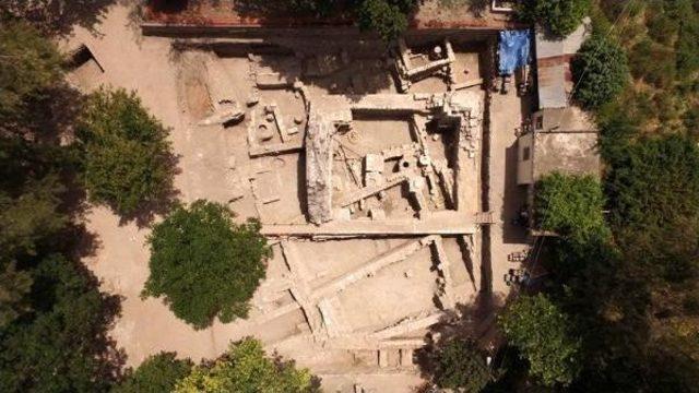 &nbsp;7 Bin Yıllık &Ouml;l&uuml;ms&uuml;zl&uuml;k Şehri Misis Antik Kentine &Ouml;d&uuml;l 3