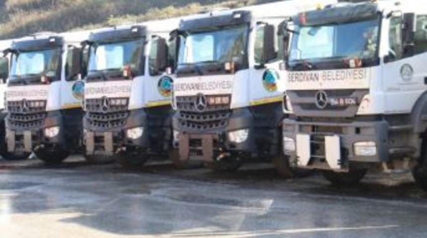 Serdivan Belediyesi&rsquo;nde Yeni Ara&ccedil;lar Hizmete Başladı