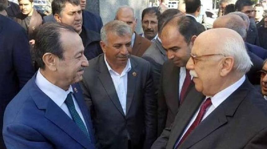 Bakan Avcı, Mektupla Kitap Isteyen &Ouml;ğrencileri Ziyaret Etti (2)